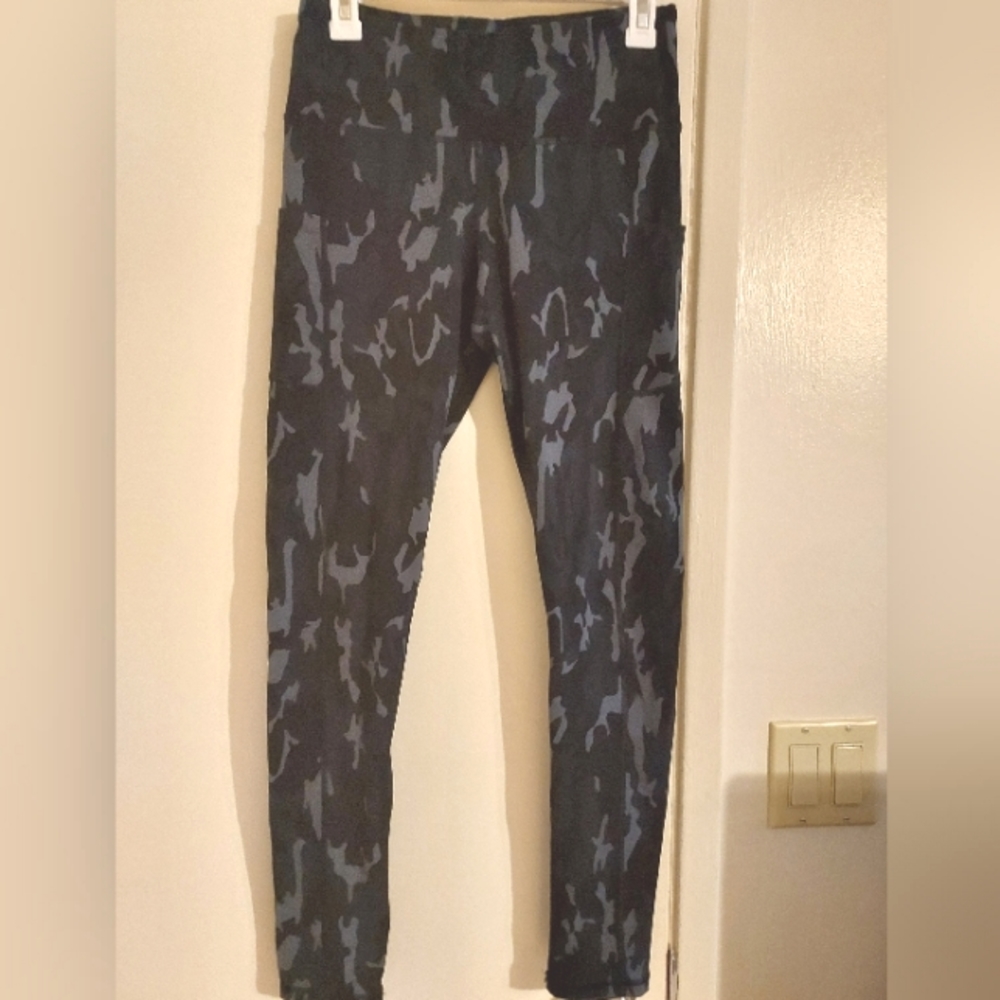 IUGA camouflage legging with side phone pockets